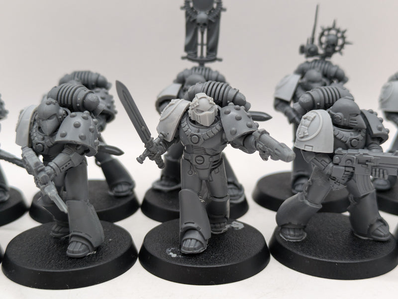 Warhammer Horus Heresy: Space Marine Imperial Fists MKVI Marines (AA128)