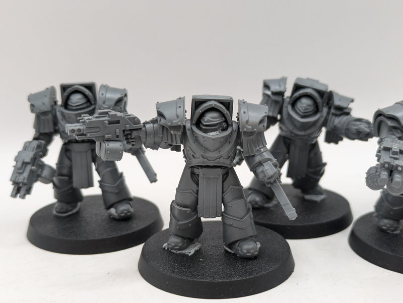 Warhammer Horus Heresy: Space Marine Cataphractii Terminators (AT017)