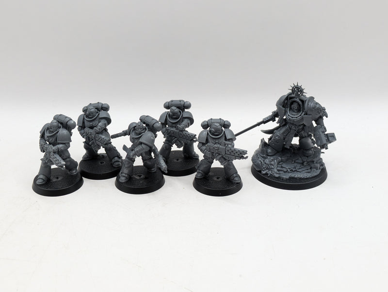 Warhammer 40k: Space Marine Terminator Captain and Infernus Marines (AW122)