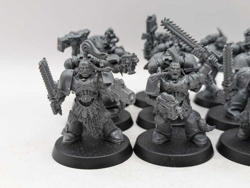 Warhammer 40k: Space Marine Space Wolves Blood Claws (AE091)