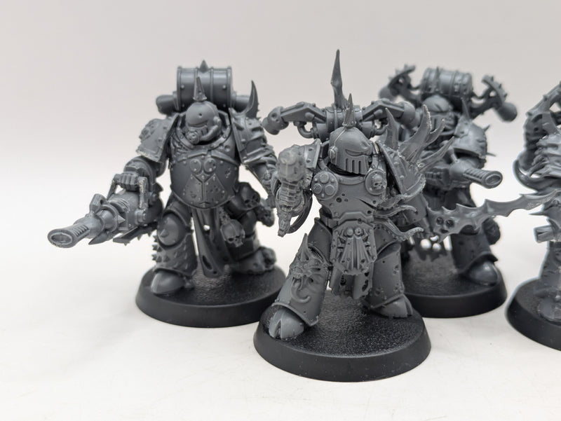 Warhammer 40k: Death Guard Plague Marines (AZ155)