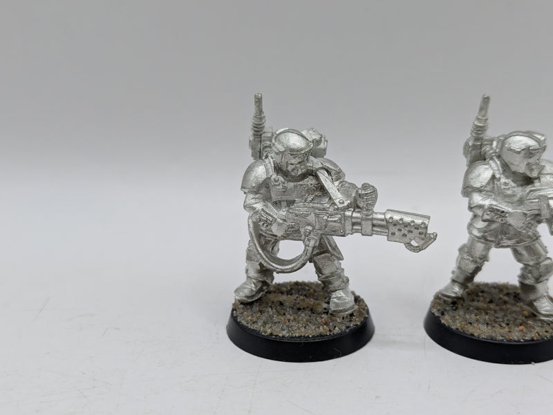 Warhammer 40k: Astra Militarum Metal Kasrkin Flamer and Grenade Launcher (AE093)