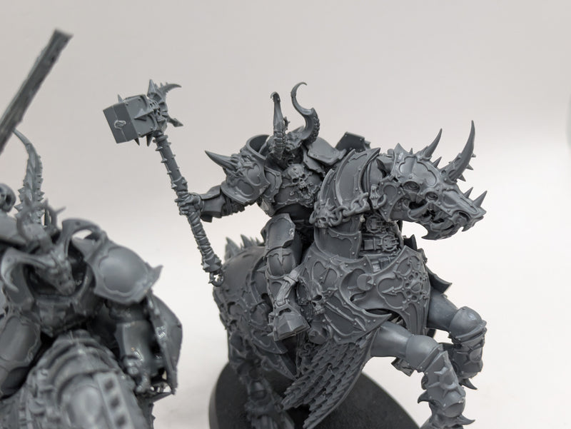 Warhammer Age of Sigmar: Slaves to Darkness Varanguard (AX023)