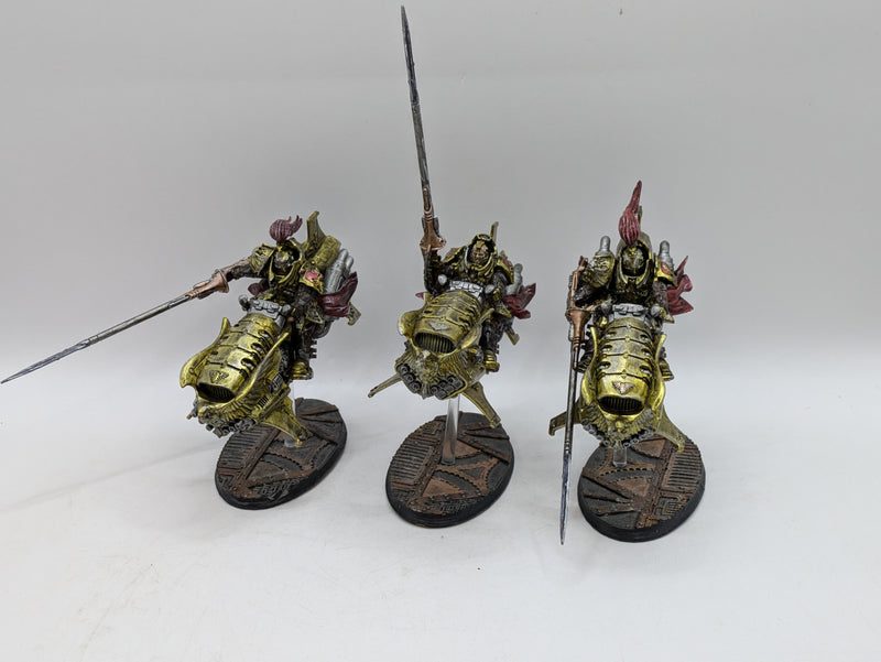 Warhammer 40k: Adeptus Custodes Vertus Praetors (AI117)