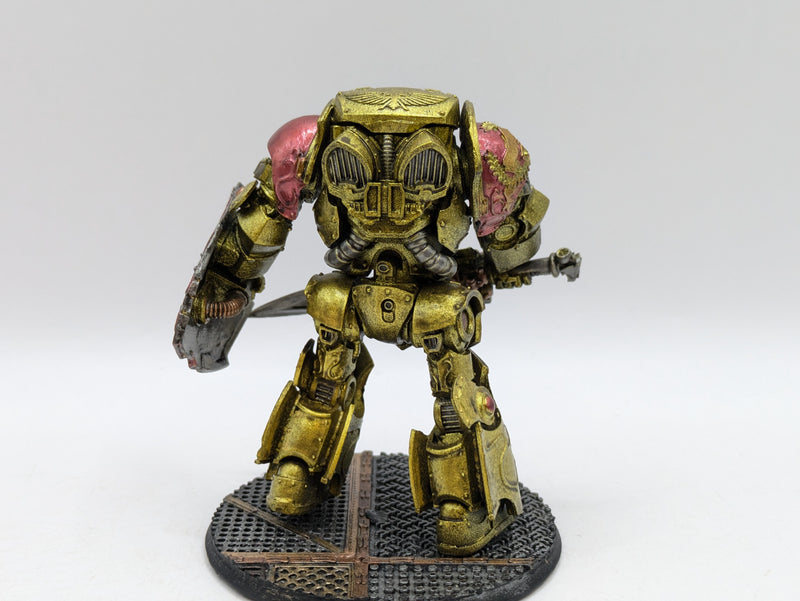 Warhammer 40k: Adeptus Custodes Galatus Dreadnought (AF054)