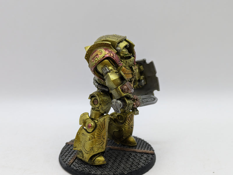 Warhammer 40k: Adeptus Custodes Galatus Dreadnought (AF054)