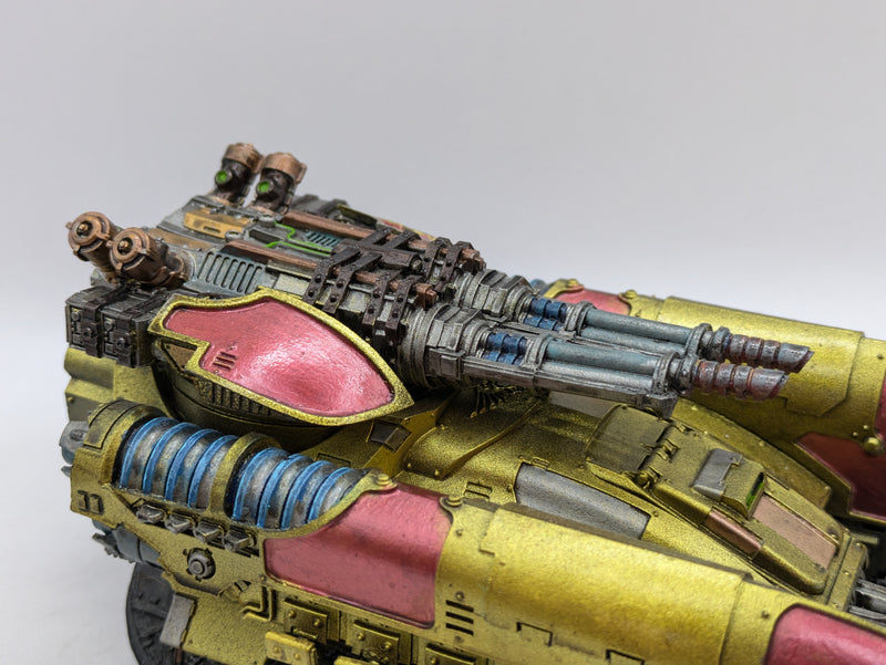 Warhammer 40k: Adeptus Custodes Caladius Grav-Tank (AX009)