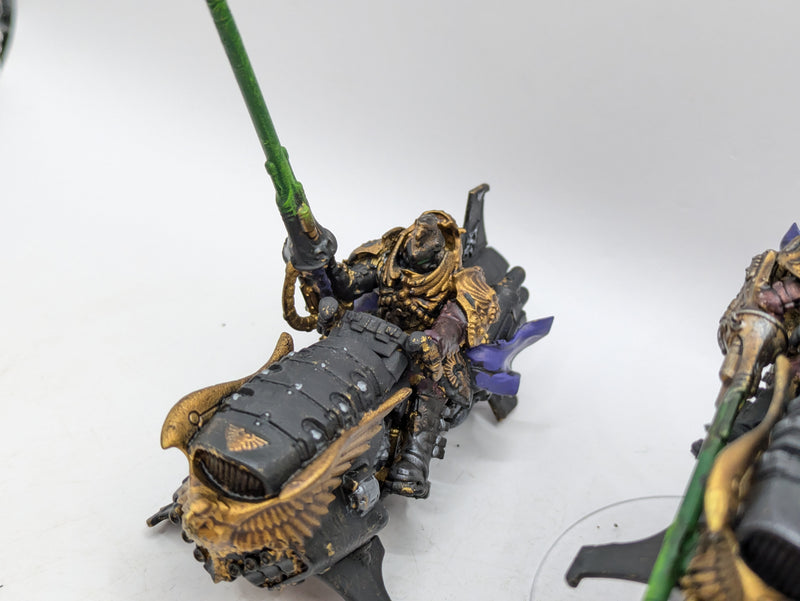 Warhammer 40k: Adeptus Custodes Vertus Praetor (AA044)