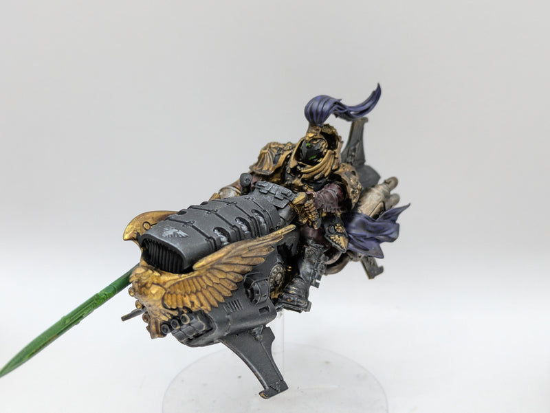 Warhammer 40k: Adeptus Custodes Vertus Praetor (AA044)