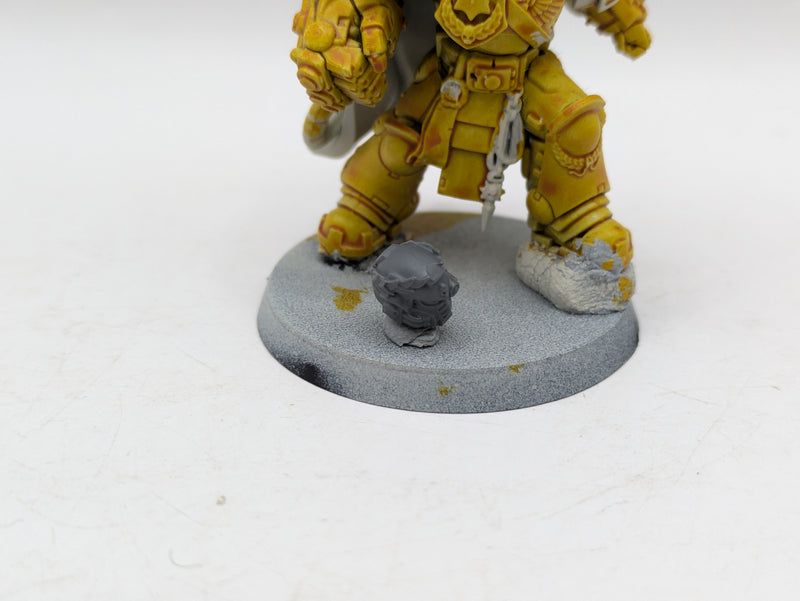 Warhammer 40k: Space Marine Imperial Fists Tor Garadon (AM010)