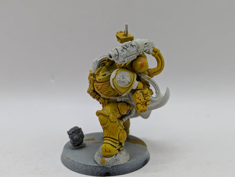 Warhammer 40k: Space Marine Imperial Fists Tor Garadon (AM010)