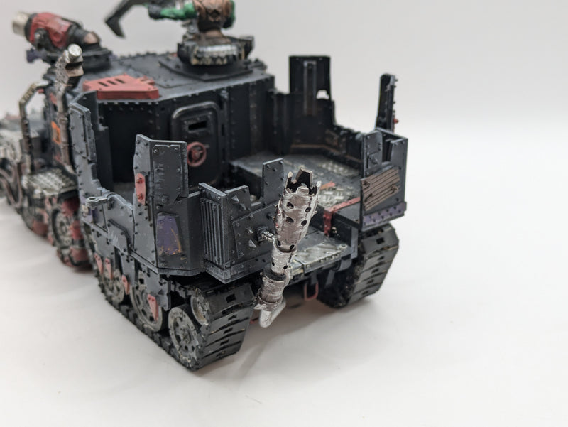 Warhammer 40k: Ork Bonebreaka Battlewagon (AU025)