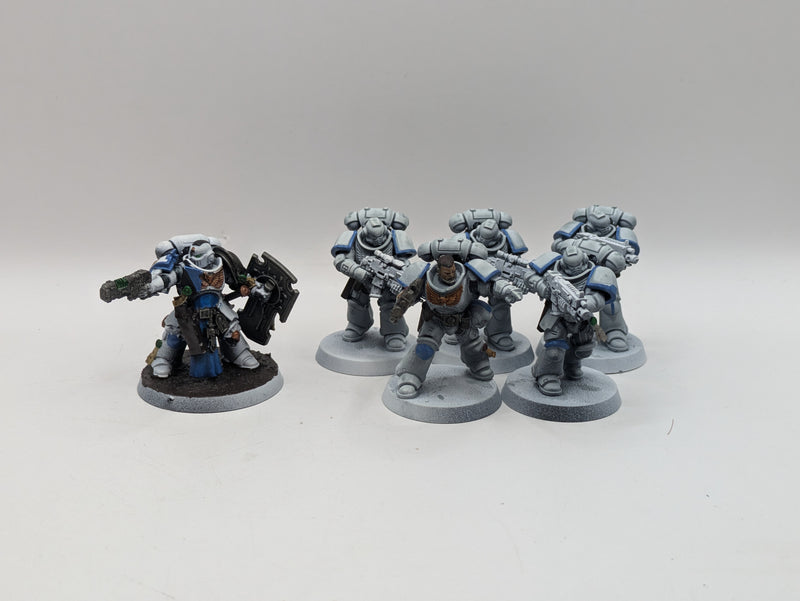 Warhammer 40k: Space Marine Intercessors and Bladeguard Lieutenant (AI169)