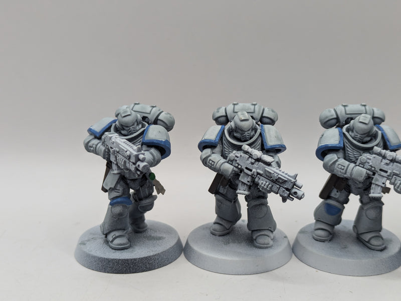 Warhammer 40k: Space Marine Intercessors and Bladeguard Lieutenant (AI169)