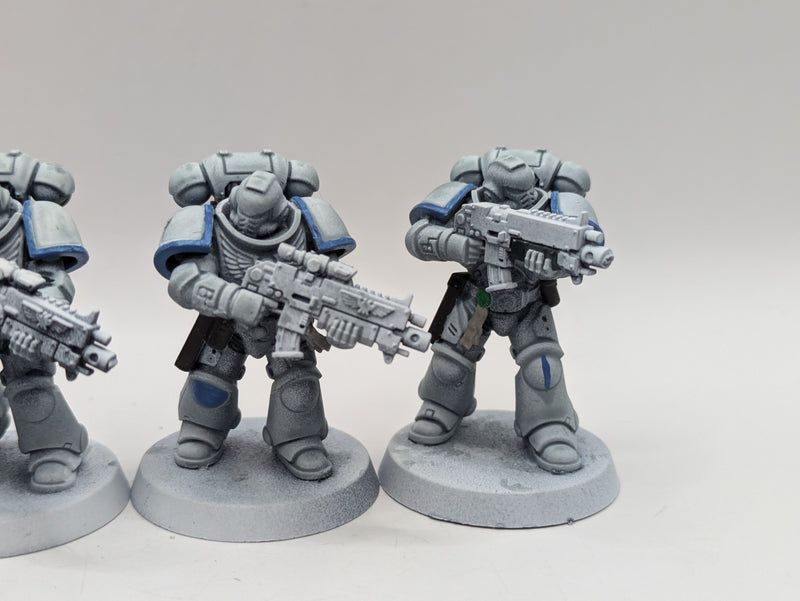 Warhammer 40k: Space Marine Intercessors and Bladeguard Lieutenant (AI169)