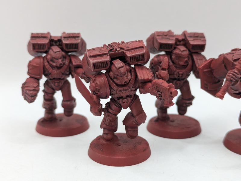 Warhammer 40k: Space Marine Blood Angels Assault Marines (AT051)