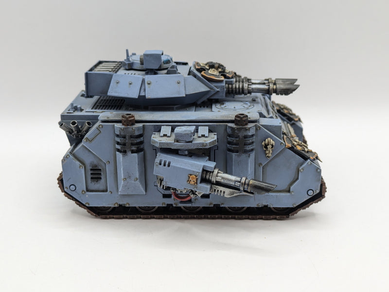 Warhammer 40k: Space Marine Space Wolves Predator Tank (AR011)