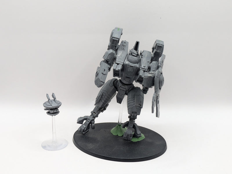 Warhammer 40k: T'au Empire Riptide Battlesuit (AX023)