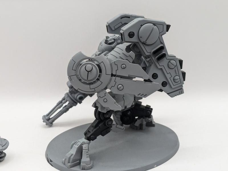 Warhammer 40k: T'au Empire Riptide Battlesuit (BF003)