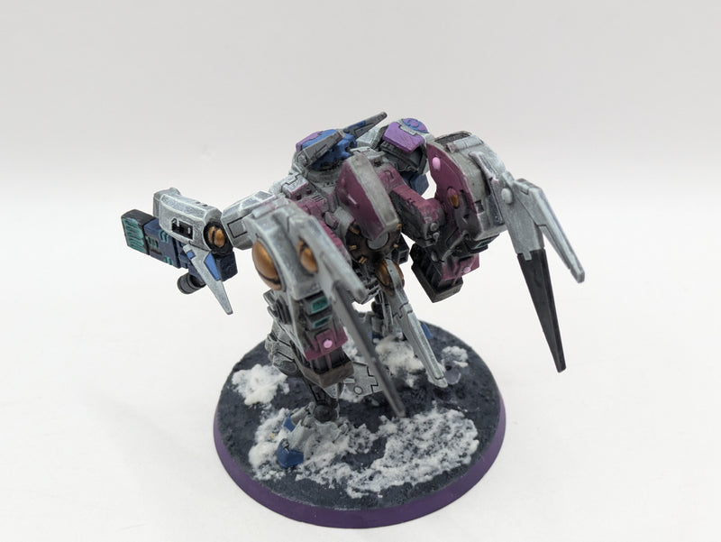 Warhammer 40k: T'au Empire Commander Battlesuit (AZ108)