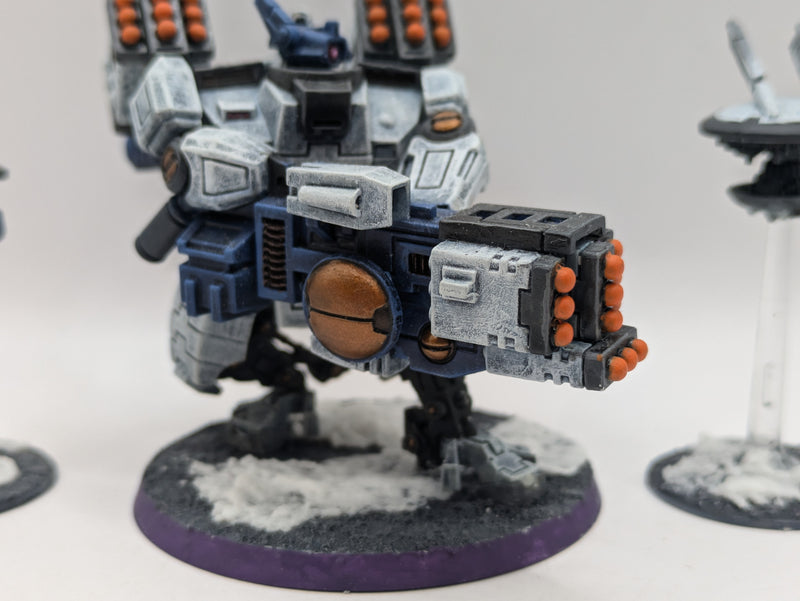 Warhammer 40k: T'au Empire Broadside Battlesuit (AE017)