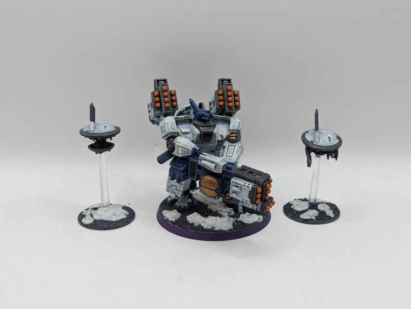 Warhammer 40k: T'au Empire Broadside Battlesuit (AH050)