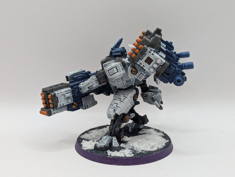 Warhammer 40k: T'au Empire Broadside Battlesuit (AH050)