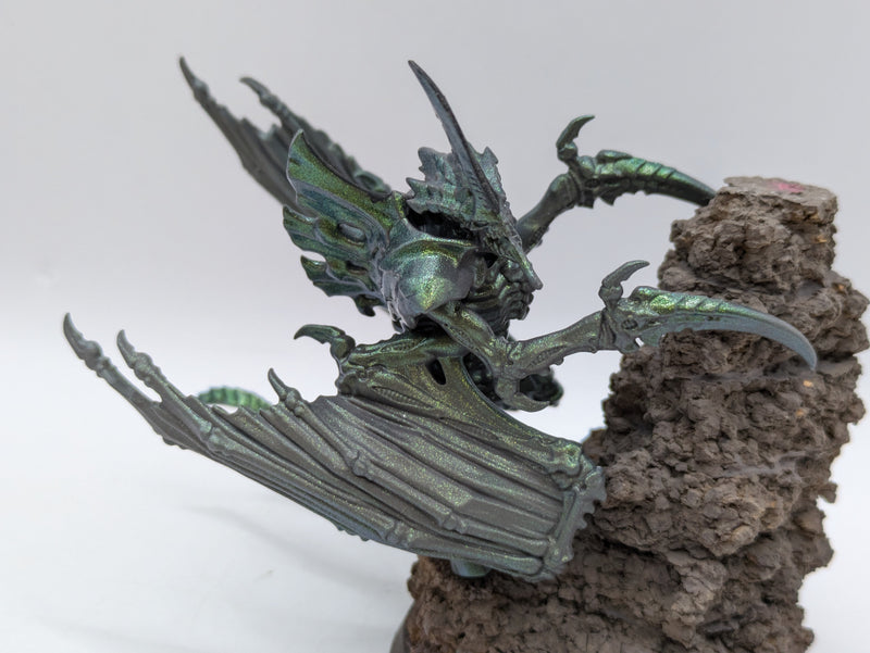 Warhammer 40k: Tyranid Winged Prime and Neurotyrant (AT011)