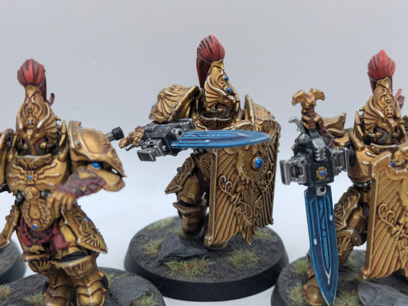 Warhammer 40k: Adeptus Custodes Custodian Guard Squad - Well Painted (AF010)