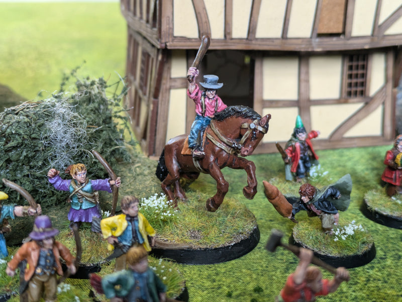 Middle Earth Startesgy Battle Game: The Shire Hobbit Army - Well Painted (AB322)