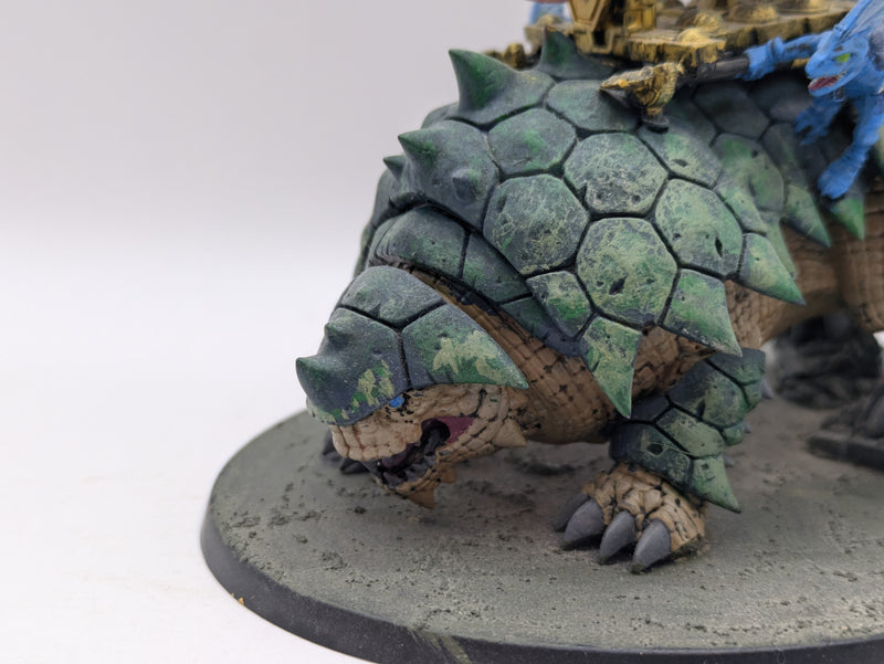 Warhammer Age of Sigmar: Seraphon Bastiladon (AX011)