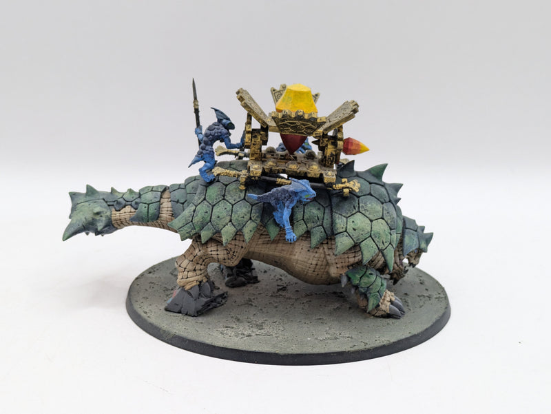 Warhammer Age of Sigmar: Seraphon Bastiladon (AX011)