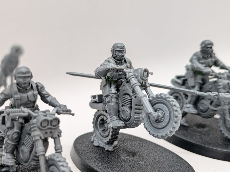 Warhammer 40k: Astra Militarum Attilan Rough Riders on Bikes Conversion (AW056)