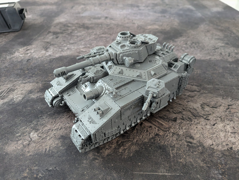 Warhammer 40k: Astra Militarum Baneblade Magnetised (AR048)