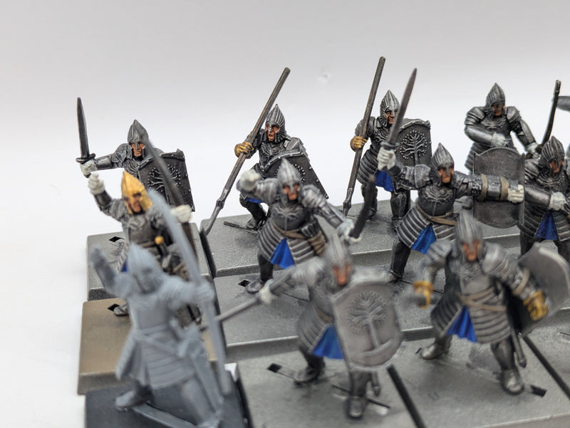 Middle Earth Strategy Battle Game: Gondor Minas Tirith Warriors (AW240)