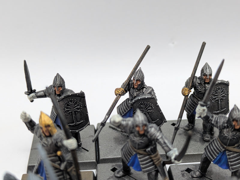 Middle Earth Strategy Battle Game: Gondor Minas Tirith Warriors (AW240)