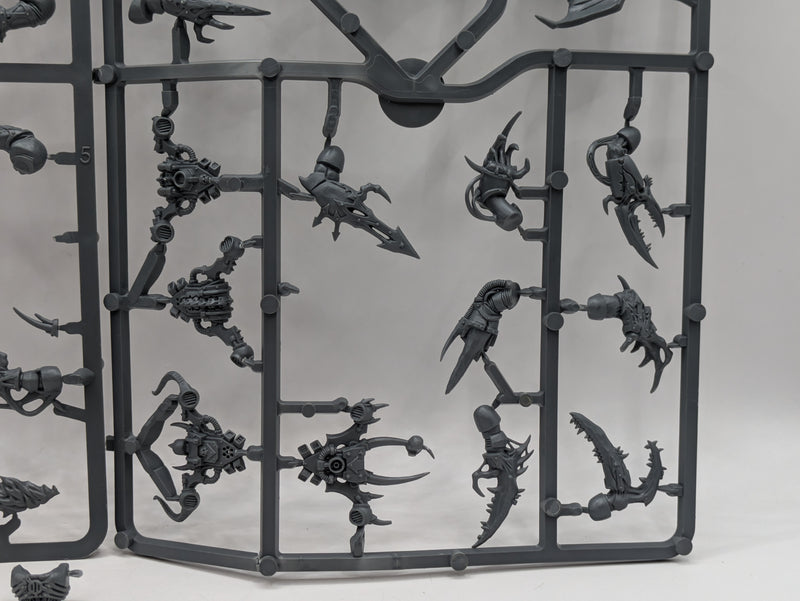 Warhammer 40k: Chaos Space Marines Old Chaos Possessed Sprue (SPRUE0016)