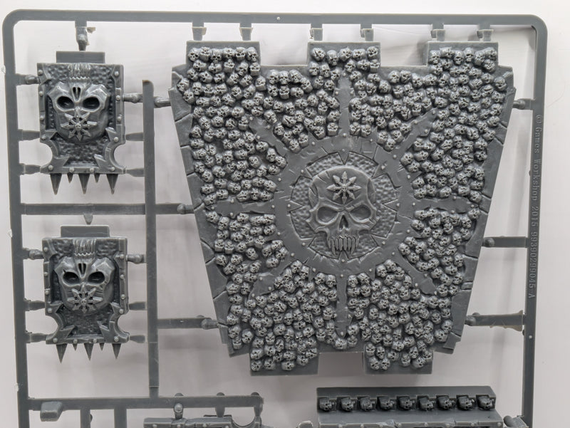 Warhammer Age of Sigmar: Chaos Dreadhold Fortress Wall Terrain (SPRUE002)