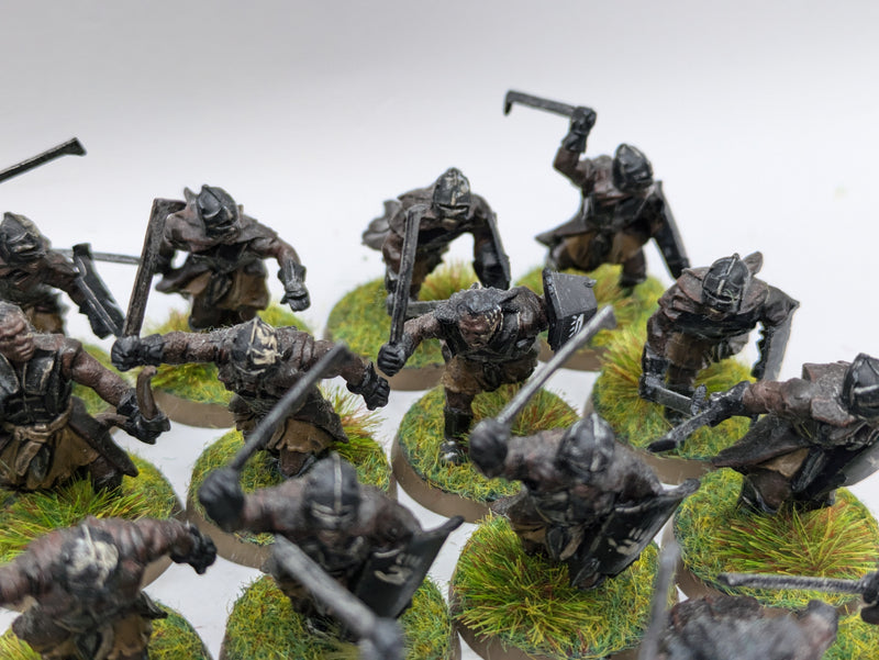 Middle Earth Strategy Battle Game: Isengard Uruk-Hai Scouts (AZ112)