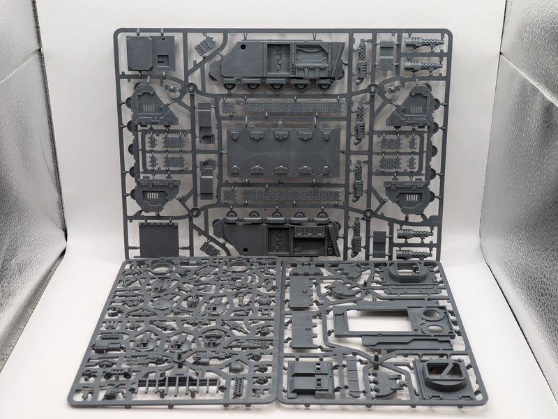 Warhammer Horus Heresy: Space Marine Deimos Pattern Rhino (SPRUE0032)