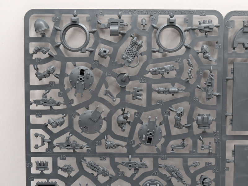 Warhammer Horus Heresy: Space Marine Deimos Pattern Rhino (SPRUE0032)