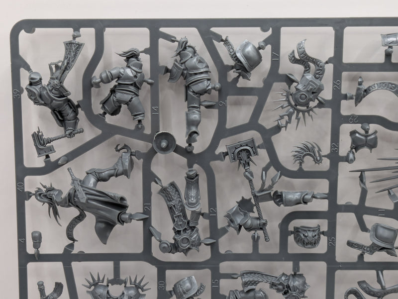 Warhammer Age of Sigmar: Stormcast Eternals Mixed Sprue (SPRUE0026)