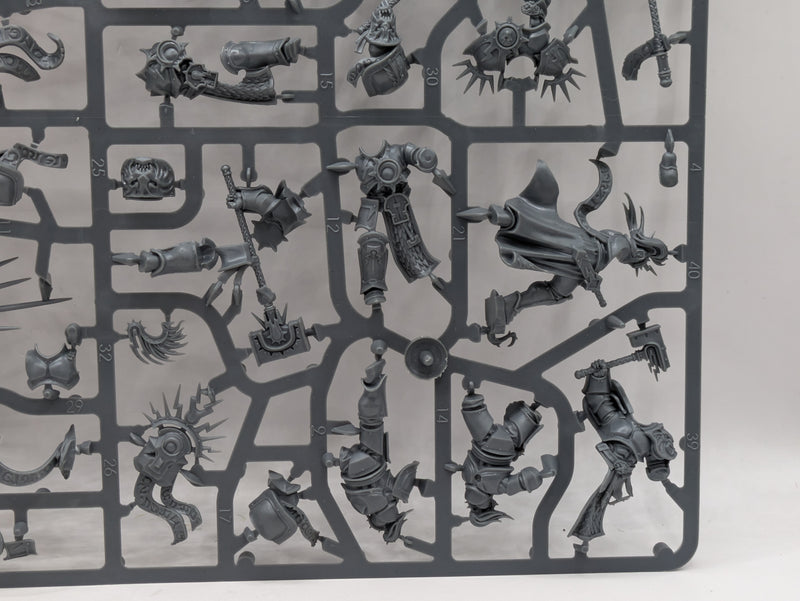 Warhammer Age of Sigmar: Stormcast Eternals Mixed Sprue (SPRUE0025)