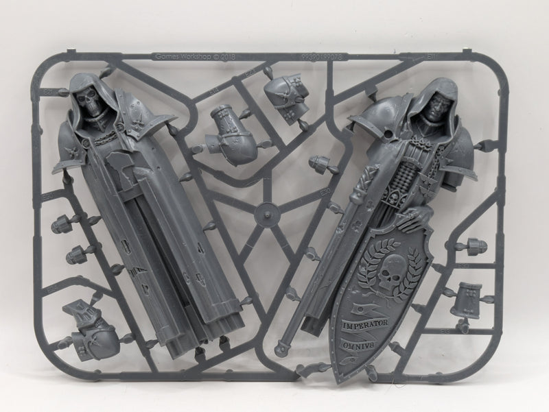 Warhammer 40k: Sector Imperialis Sanctoris Basilicanum Statues (SPRUE0062)