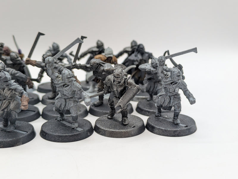 Middle Earth Strategy Battle Game: Isengard Uruk-hai Scouts(AT219)