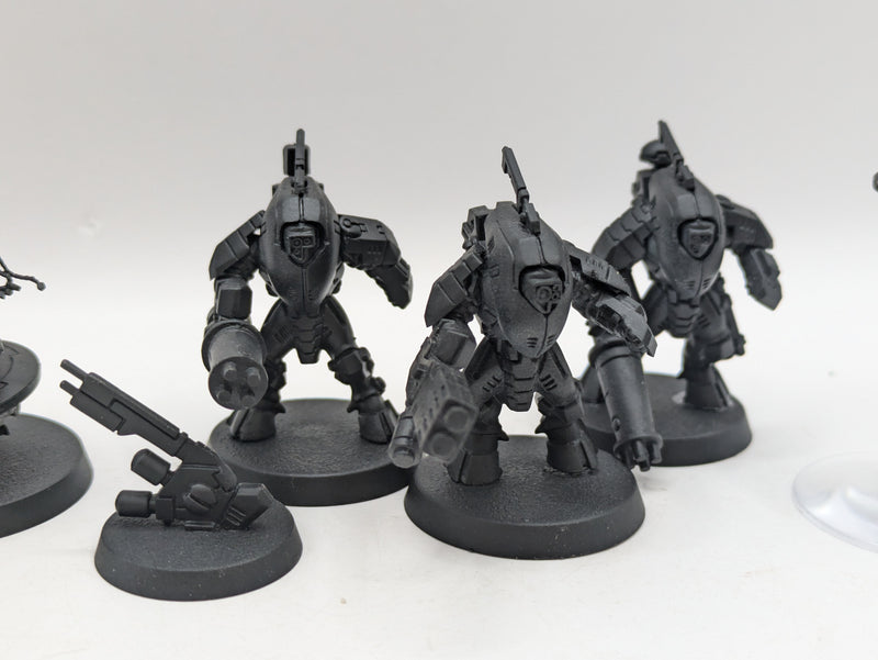 Warhammer 40k: T'au Empire Ethereal and Stealthsuits (AA148)