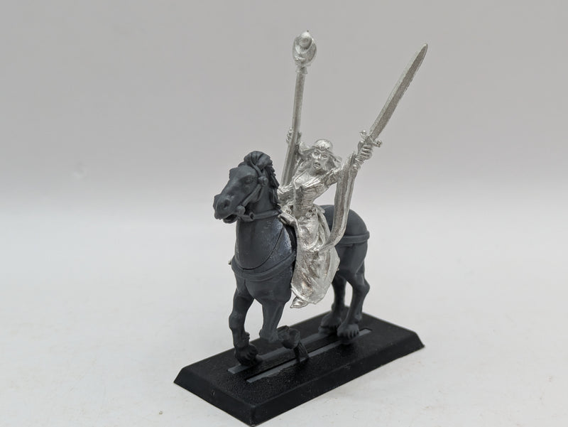 Warhammer The Old World: Kingdom of Bretonnia Damsel of the Lady on foot and mounted (AZ012)