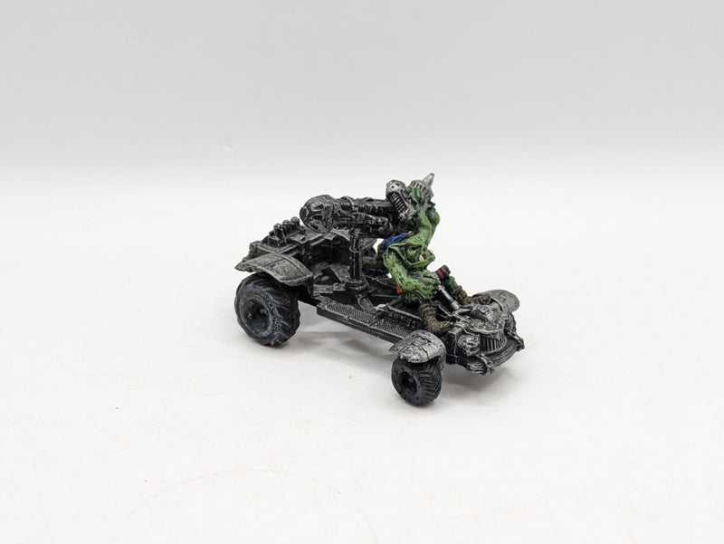 Warhammer 40k: Rogue Trader Metal Space Orks War Buggy (AT232)