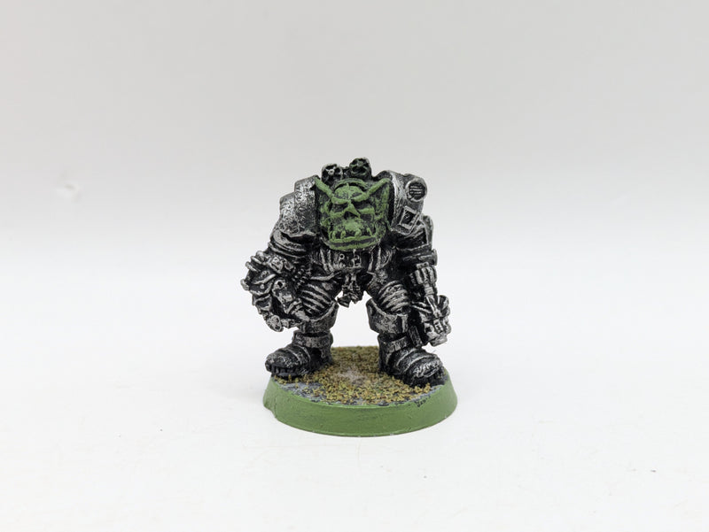 Warhammer 40k: Rogue Trader Metal Space Ork Noble Power Armour 2nd Edition (AH073)