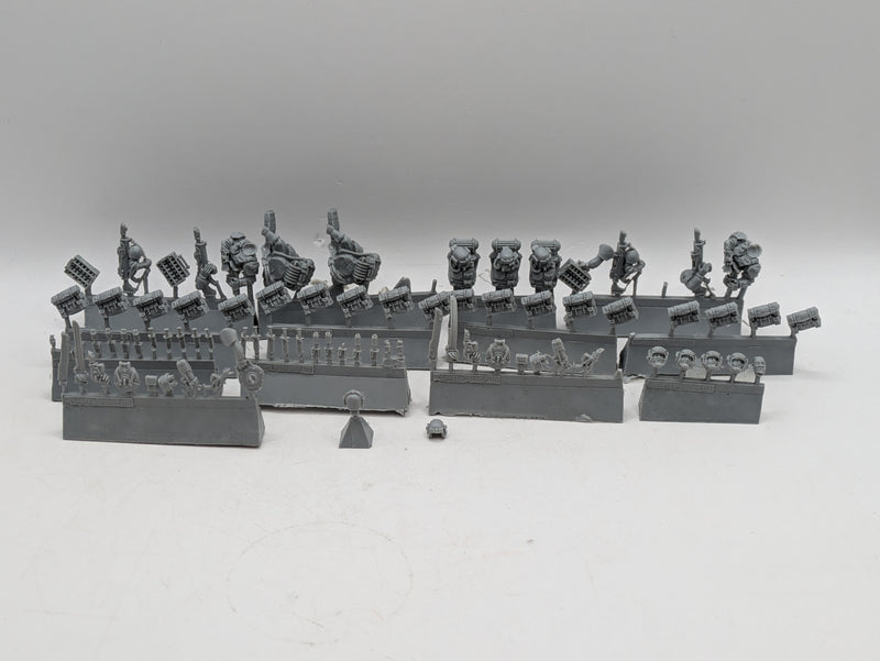 Warhammer 40k: Astra Militarum Hostile Environment Troops OOP (AZ087)